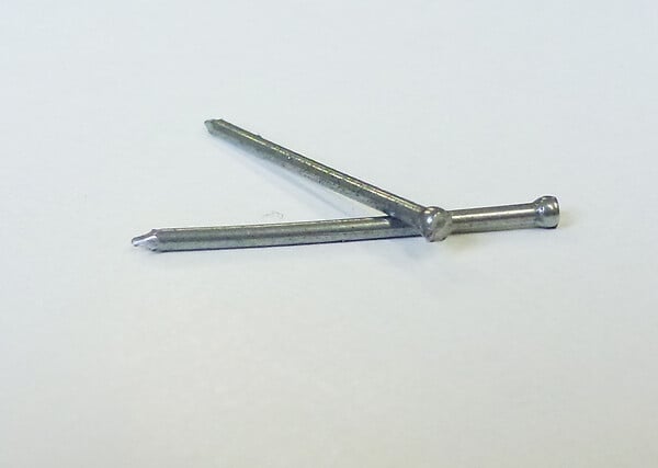 B1052001 - Pointes à lambris acier 1.3x2