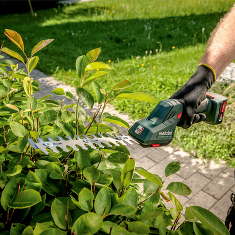 Taille-bordures METABO 12 V PowerMaxx SGS 12 Q 1x 2,0 Ah Li-Power, SC 30 + coffret