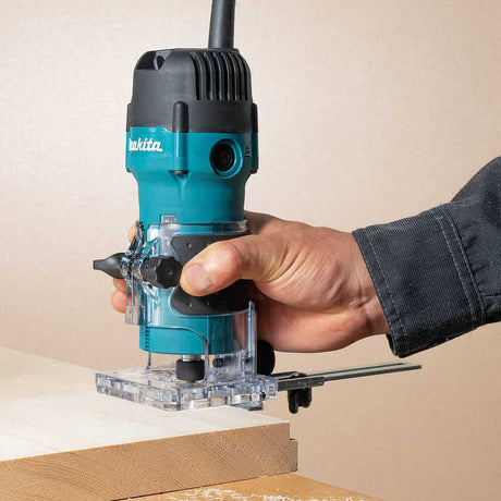 Affleureuse 530W  371 - MAKITA queue 6mm