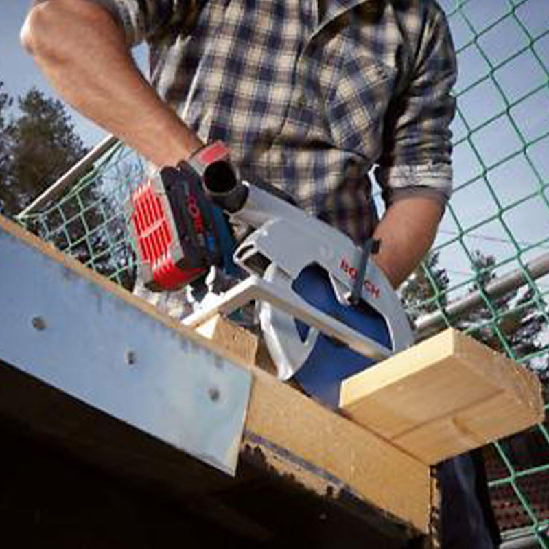 Pack 3 outils 18V BOSCH : GSB 18V-110C + GKS 18V-68GC + GSA 18V-28 + 1 batterie 4,0 Ah (ProCORE) + 2 batteries 5,5 Ah (ProCORE) + GAL 1880CV (L)