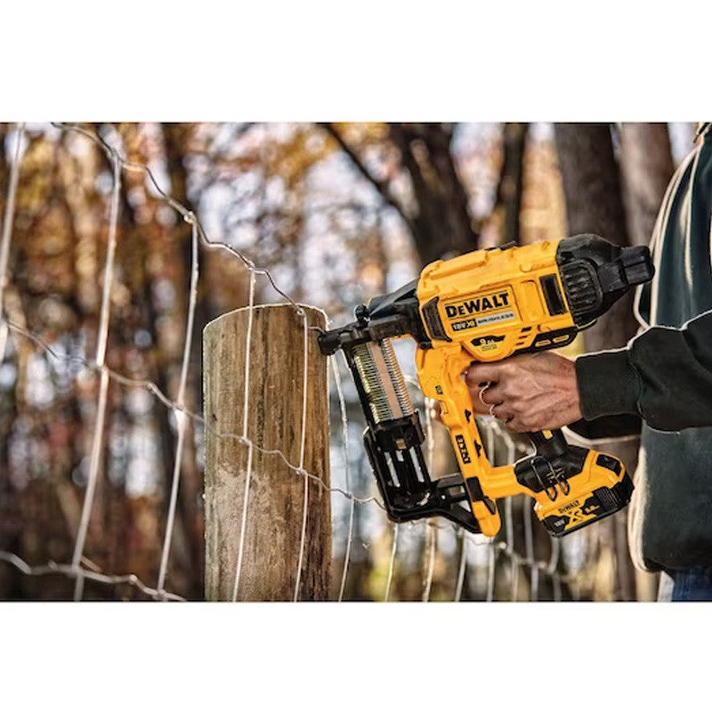 Agrafeuse pour clôture 18V DEWALT DCFS950P2-QW avec coffret et 2 batteries 5,0 Ah