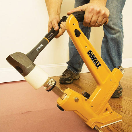 Cloueur parquet manuel avec cliquet DEWALT DMF1550-XJ
