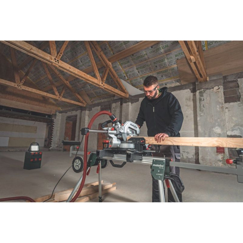 Scie à onglet radiale METABO KGS 254 M - 613254000 - 1450 Watts - 254mm 47°
