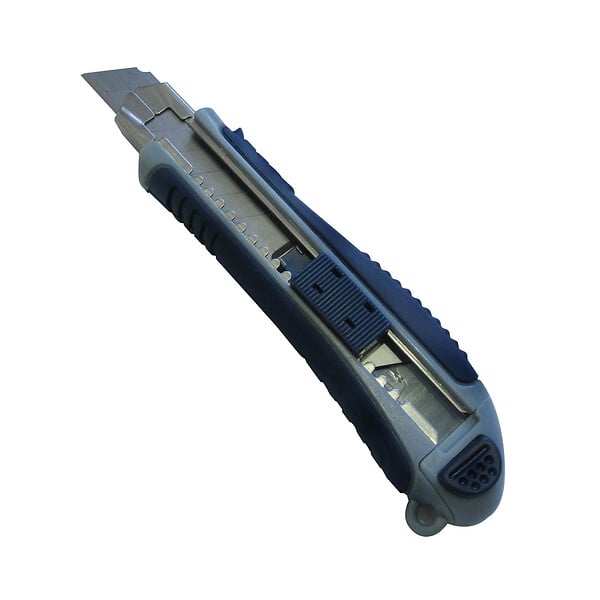 UC309019J - Cutter - Plastique - 18mm
