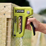 Agrafeuse cloueuse 4 en 1 RYOBI  RHFST4IN1 agrafes 50/T25/JT21 pointes 18G