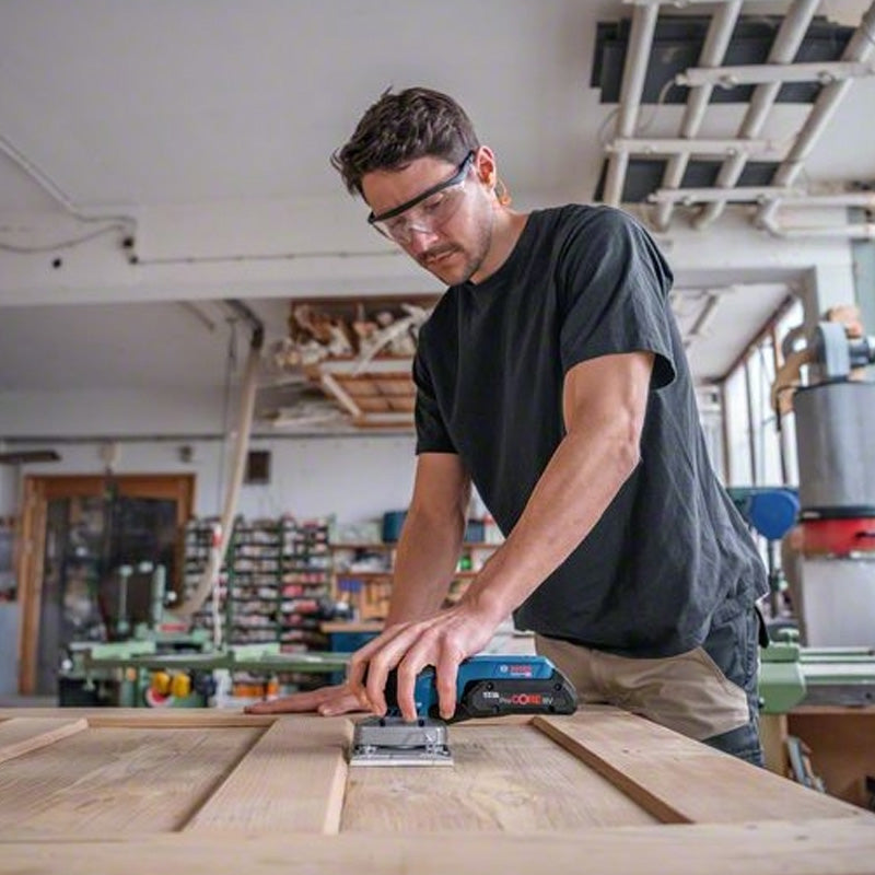 PONCEUSE VIBRANTE 18V GSS 18V-13 solo L-Boxx avec divers bases et accessoires