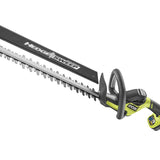 Taille-haies LINEA RYOBI RY18HT45A-120 18V lames 45cm HedgeSweep™ avec 1x2Ah et chargeur 1,5A