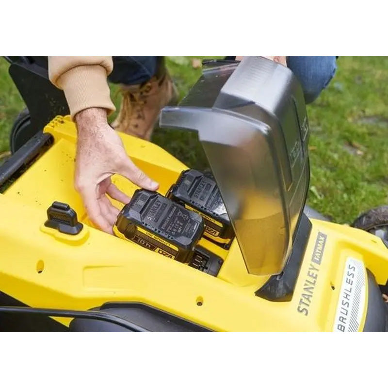 Tondeuse auto propulsée 51 cm BRUSHLESS 18V - 2 x 4 Ah V20 -  STANLEY POWERTOOLS - SFMCMWS251M-QW