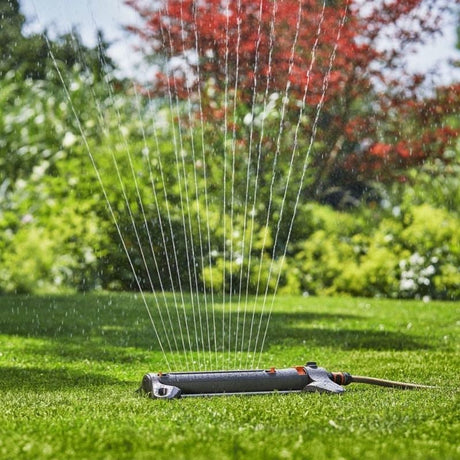 Arroseur oscillant GARDENA 18712-20 AQUAZOOM M - arrosage 9 à 250 m² - portée 3 à 18 m
