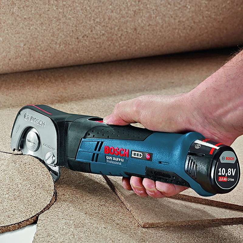 Cisaille universelle sans fil BOSCH GUS 12V-300 Professional (vendu sans batterie) + L-Boxx