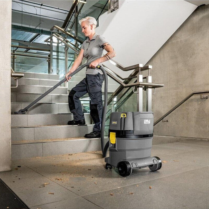 Aspirateur eau et poussières à batterie 36V NT 22/1 Ap Bp L *INT - KÄRCHER PRO - 1.528-130.0 Classe L (vendu sans batterie)
