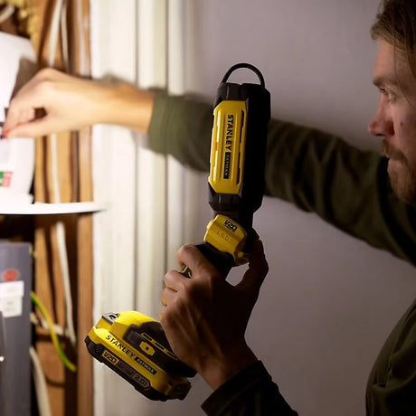 Lampe Torche Pivotante - Lithium 18V - Sans Batterie - SFMCL050B-XJ STANLEY FATMAX V20