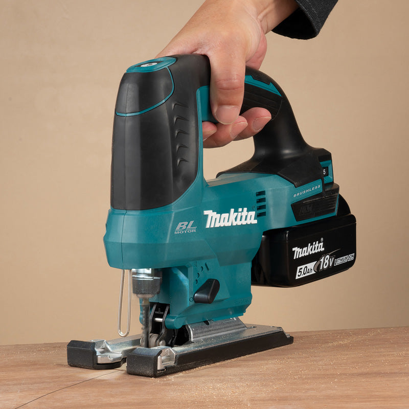 Scie sauteuse 23mm LXT ® MAKITA DJV184ZJ en MAKPAC