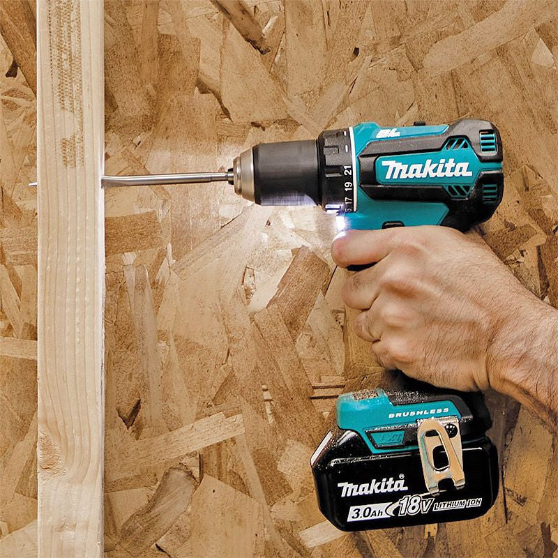 Perceuse visseuse MAKITA DDF485ZJ 18V Li-Ion Ø 13mm (vendu sans batterie)