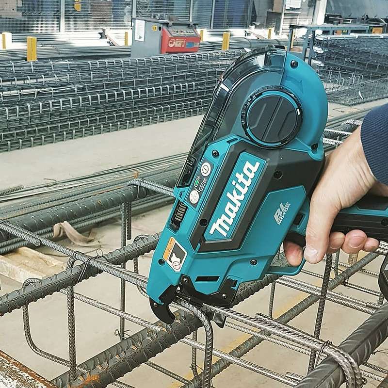 Pince a ligaturer Li-ion 18 V MAKITA DTR180ZJ (vendu sans batterie)