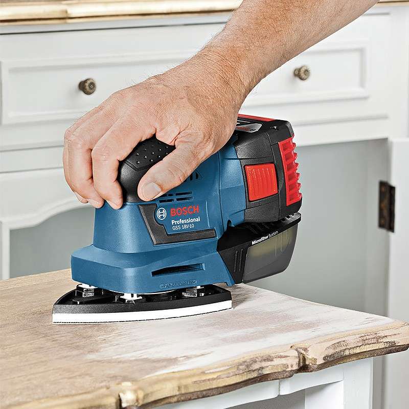 Ponceuse Vibrante sans fil BOSCH 06019D0200 GSS 18V-10 Professional (vendu sans batterie)