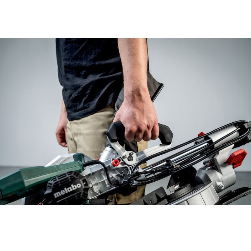 Scie à onglet radiale METABO KGS 216 M - 613216000 - 1200 W - 216 mm 47°