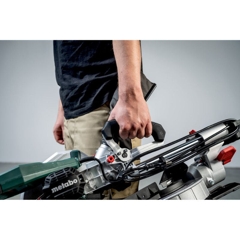 Scie à onglet radiale METABO KGS 305 M - 613305000 - 1600 W - 305mm 47°