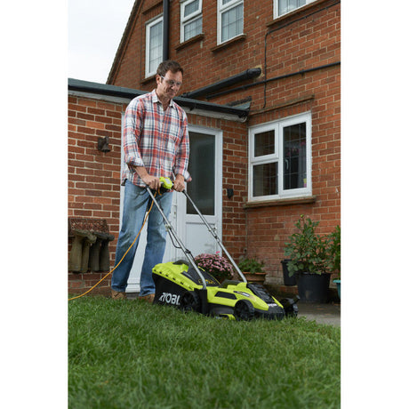 Tondeuse 1300 W RYOBI RLM13E33S - Ø coupe 33 cm - ramassage et mulching